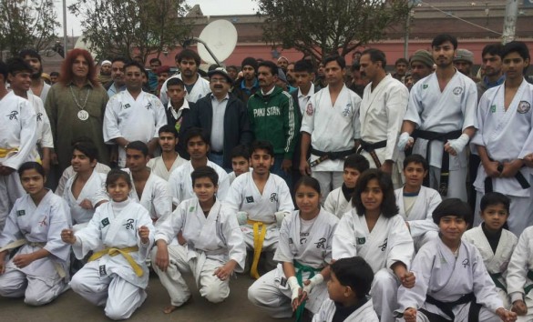 Pakistan Butt May 2015 6