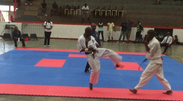 Swaziland Champ 2015 No4 (800x443)