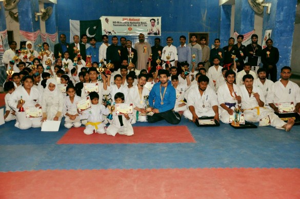 Pakistan Butt March 2016 4