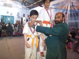 Pakistan Shahid April 2016 1